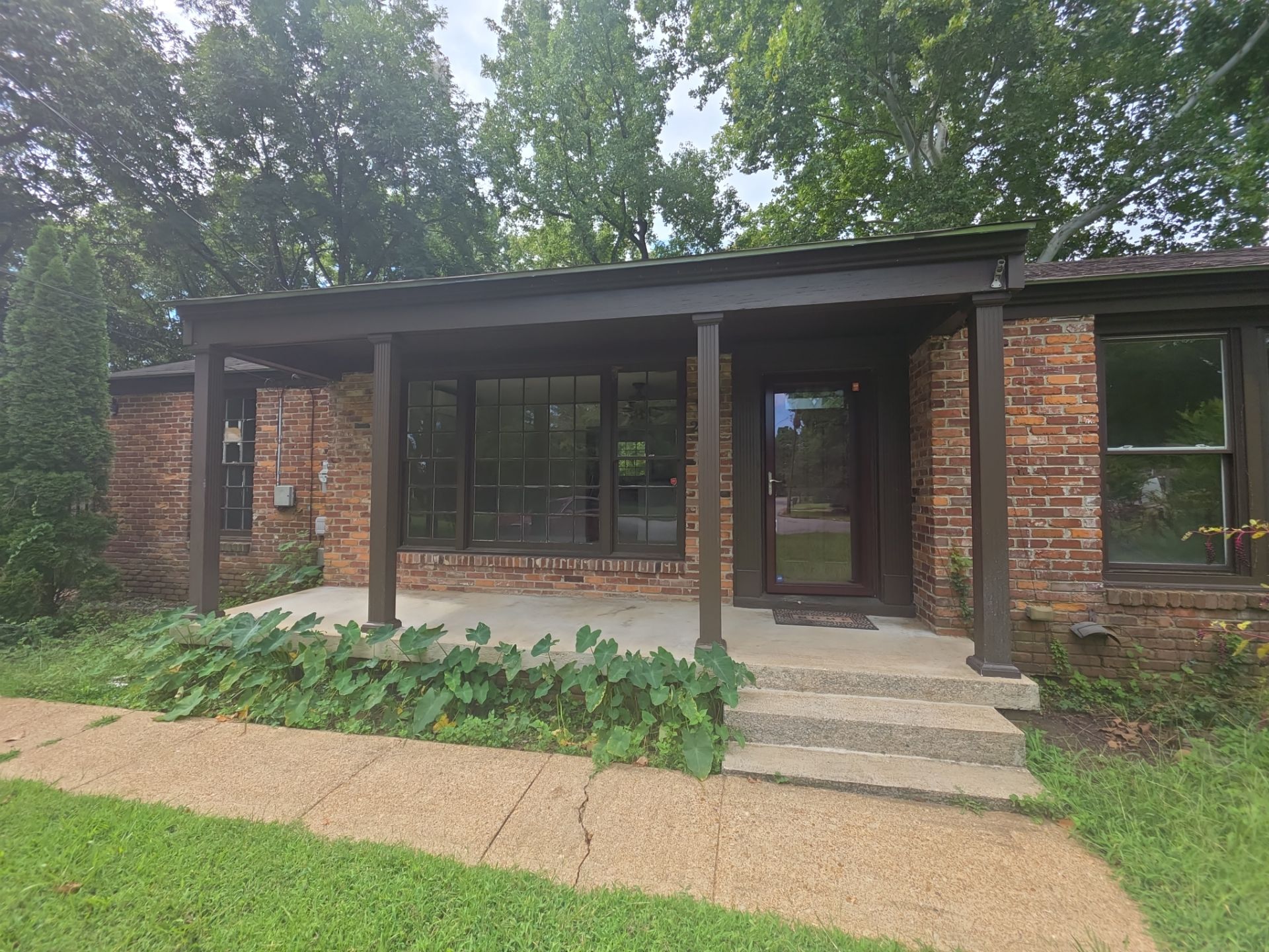 2313 Lynn Road Northwest