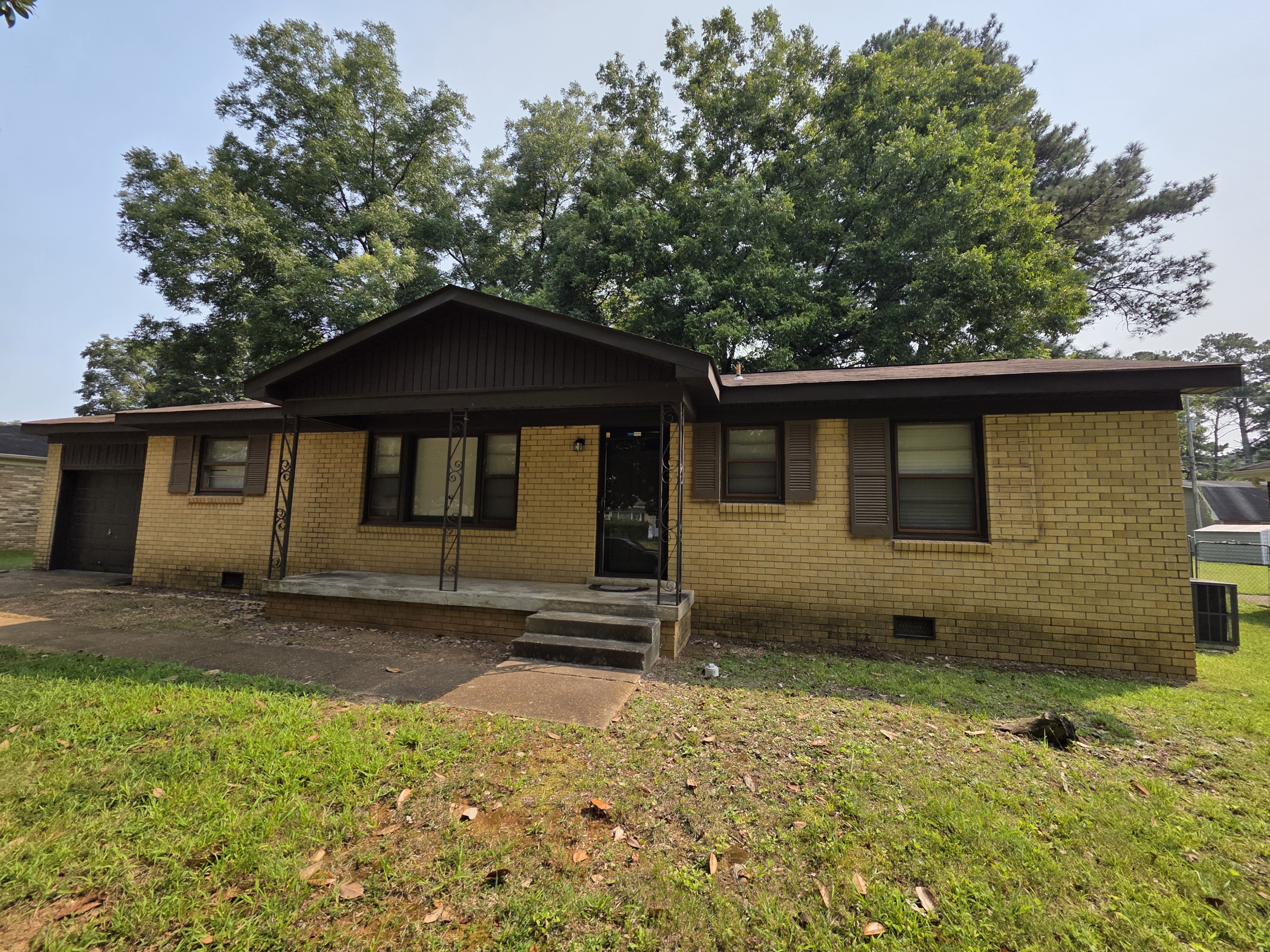 4204 Lakeview Drive Northwest